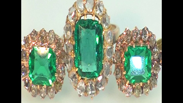 Комплект кольцо и серьги Малинки