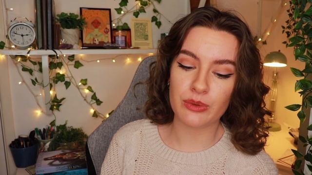 Fantasy Romance Books On My TBR! смотреть онлайн