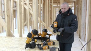 Обзор пневмоинструмента (НЕЙЛЕРОВ ) для строительства каркасного дома / работа с пневмоинструментом