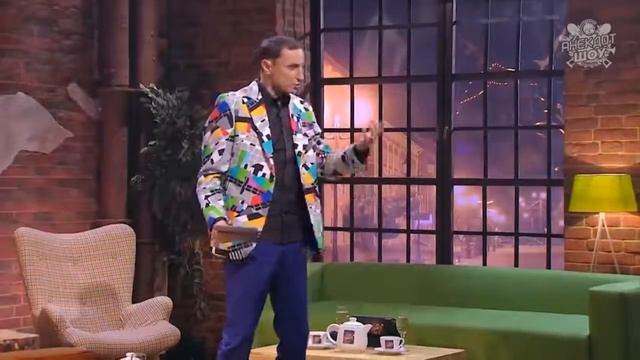 Вадимом Галыгиным про пьяную шахматистку смотреть онлайн