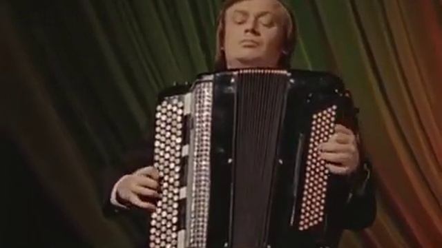 "Испанский танец № 5" (Э. Гранадос) - самая эмоциональное исполнение Фридрих Липс на баяне смотреть онлайн