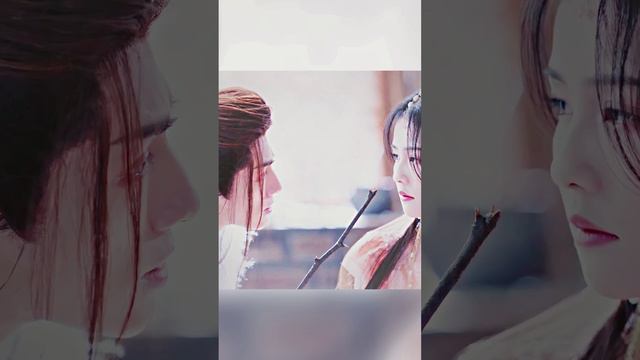 Светлый пепел луны - Scared to Be Lonely смотреть онлайн