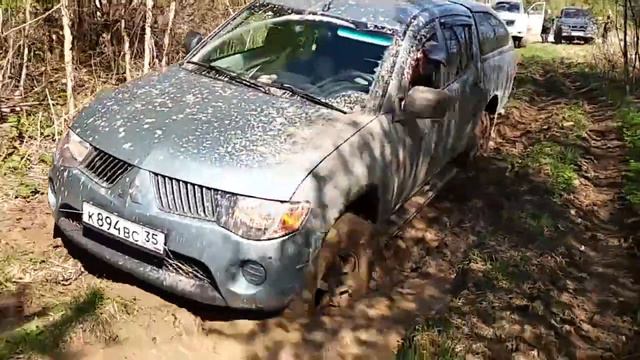 Выезд на природу. Сели все смотреть онлайн