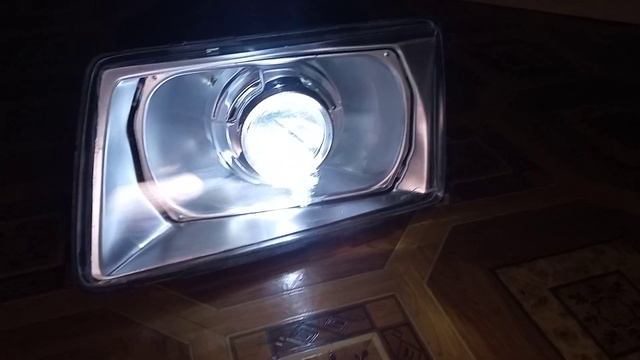 Bi- LED на Ауди 100 смотреть онлайн