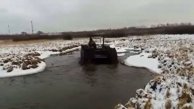 Бортоповоротный вездеходНаконец приехали большие колёса смотреть онлайн