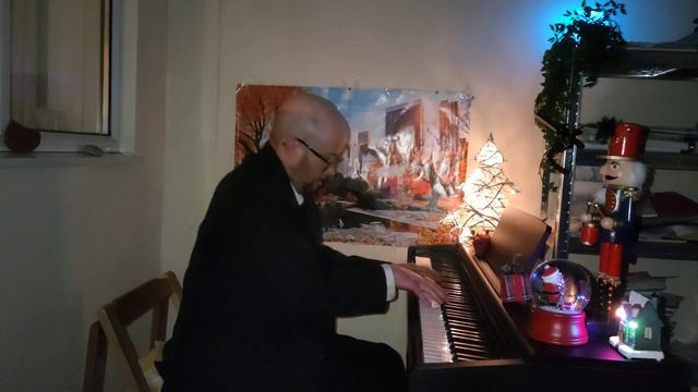 My belated Christmas arrangement of The Sugar Plum Fairy,the Nutcracker Suite, YAMAHA ARIUS YDP-144 смотреть онлайн