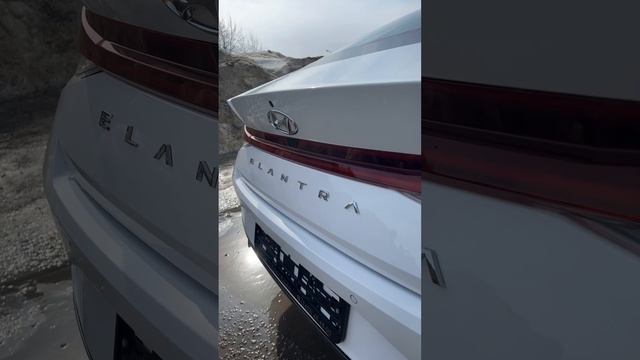 В Продаже Hyundai Elantra. Параллельный импорт. Ellegance Цена: 2.400.000 руб. Автосалон Держава. смотреть онлайн