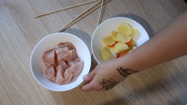 6 БЛЮД ИЗ ОДНОЙ КУРИЦЫ смотреть онлайн