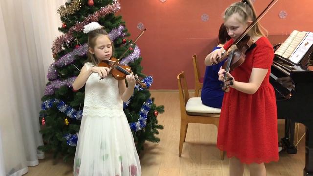 Ходит зайка по саду смотреть онлайн