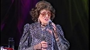 Алла Баянова  Хризантемы