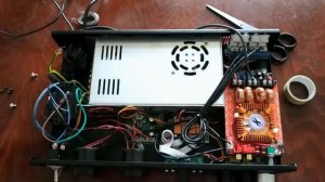 Обзор DIY усилителя TDA7498E со всякими примочками