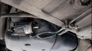 Замена топливного фильтра на Peugeot 408 1,6 Пежо 408 2012 года