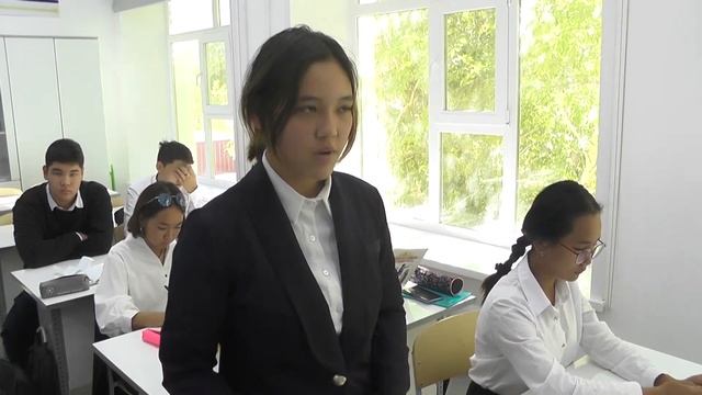 Урок русского языка и литературы 9 класс .В.Гундарев "На земле Абая" смотреть онлайн