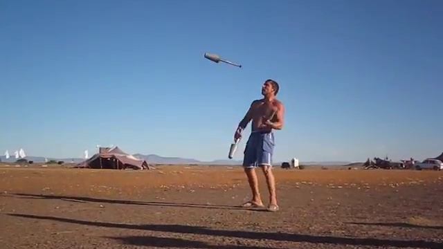 Afrika Burn 2008 juggling and cruising смотреть онлайн