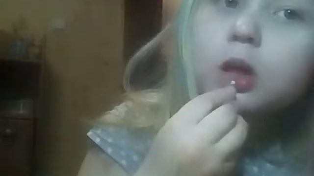 Крашу волосы и лицо смотреть онлайн