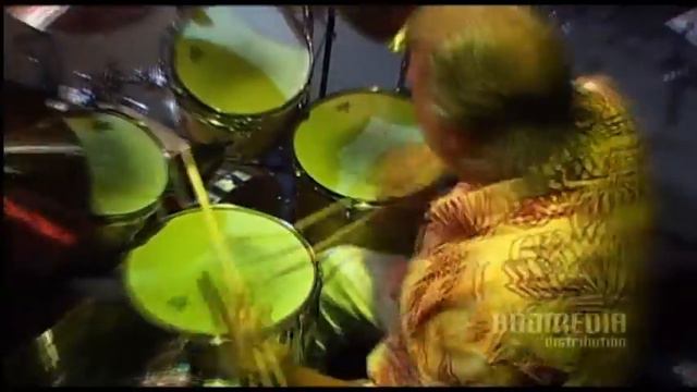 Drum Legends feat. Hermann Rarebell + Pete York + Charly Antolini - All good things come in threes смотреть онлайн