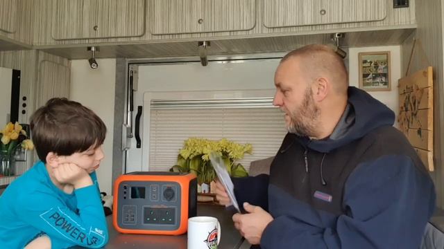 THE AMAZING #POWEROAK / #BLUETTI AC50 OFFGRID SOLAR POWER UNIT REVIEW смотреть онлайн