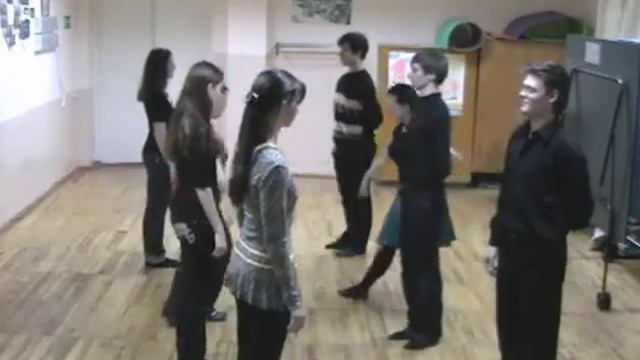 КД Дыра в стене