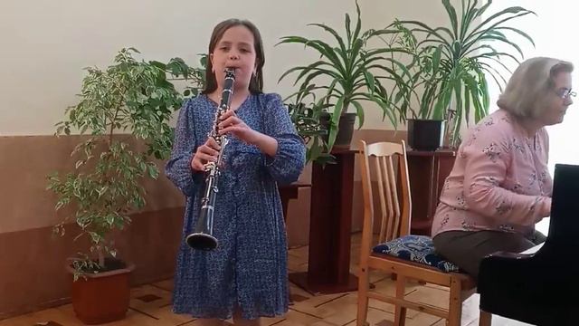 Улісес Ермоса ,,Ламбада" виконує учениця 2 класу Гуцул Римма смотреть онлайн