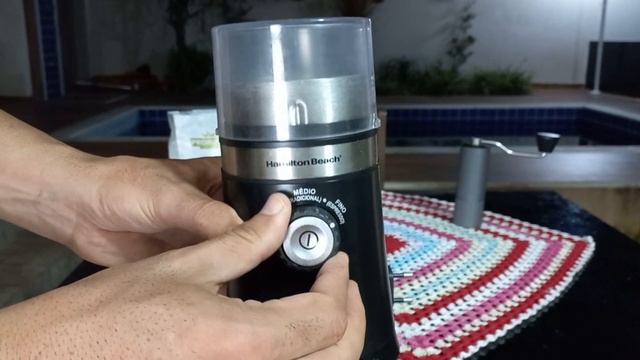 MOEDOR DE CAFÉ DOMÉSTICO QUAL DEVO COMPRAR? HAMILTON BEACH X TIMEMORE X LIVON смотреть онлайн
