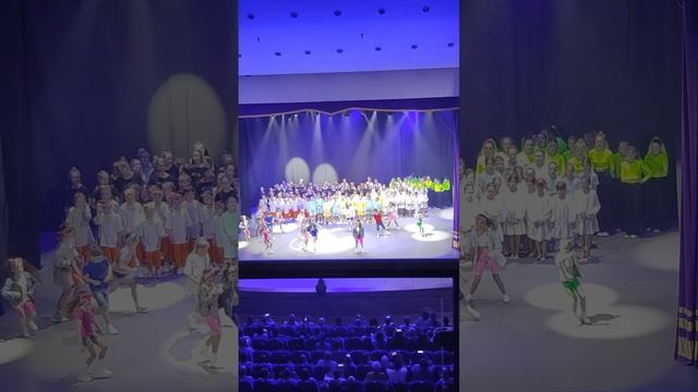 выпускной клуб "Тандем" #тандем #злата #пападома смотреть онлайн