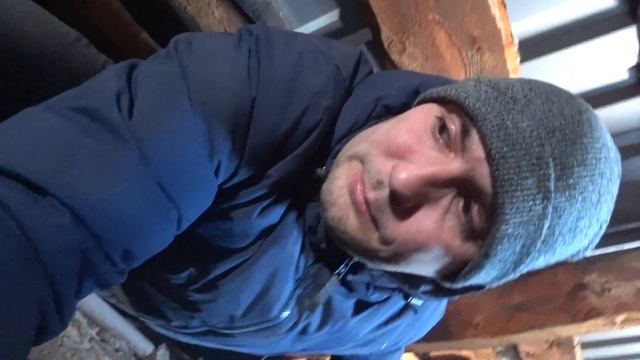 КУПИЛ ДОМ В ДЕРЕВНЕ, УТЕПЛЯЕМ ПОТОЛОК, БУДЕТ ЖАРКО! смотреть онлайн