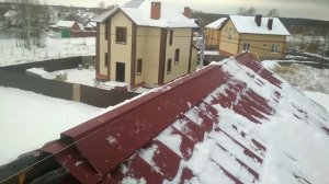 КАК РОВНО СМОНТИРОВАТЬ КОНЕК НА МЕТАЛЛОЧЕРЕПИЦЕ