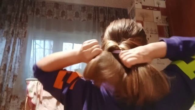 Я обещала на 60 подписчиков снять видео как делать красивую причёску, и лёгкую смотреть онлайн