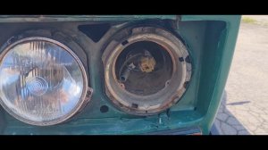 Замена лампочек в фарах Ваз 2106. Замена ближнего света на классике.