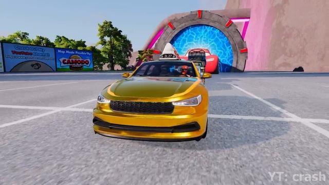 Big & Small Lightning McQueen & Giant Wheels McQueen vs Thomas the Tank Engine Train - BeamNG.Drive смотреть онлайн