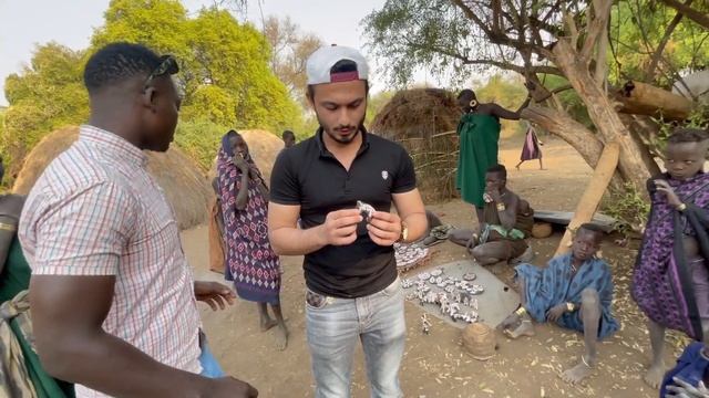 World’s Most Dangerous Tribe, Mursi Tribe | Lip Plate & Painful Rituals | दुनिया के सबसे ख़तरनाक लो смотреть онлайн