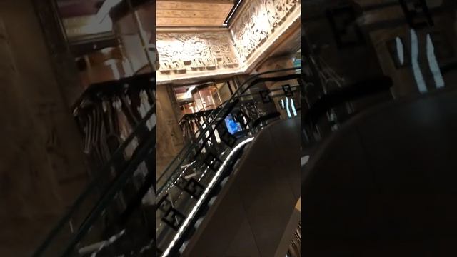 Harrods Department Store #Harrods #London смотреть онлайн