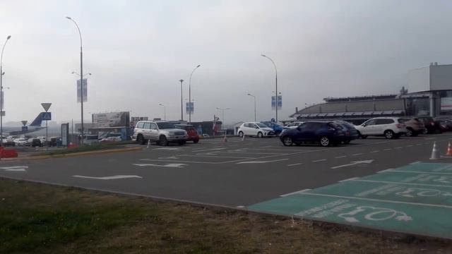 Очереди (((( Чуть не опоздала на самолет Варшава-Киев смотреть онлайн