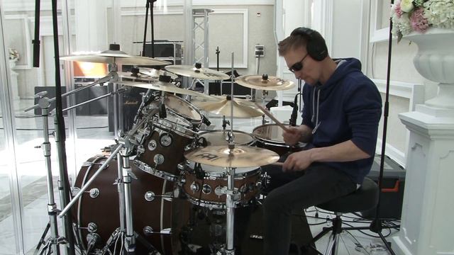 Барабанная установка DW Collectros 🥁 (Алексей Гаджибек) смотреть онлайн