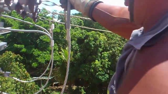 Соединение проводов под напряжением смотреть онлайн