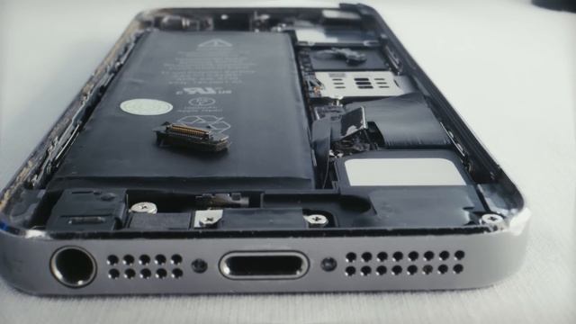 Throw your Old Android Smartphone смотреть онлайн