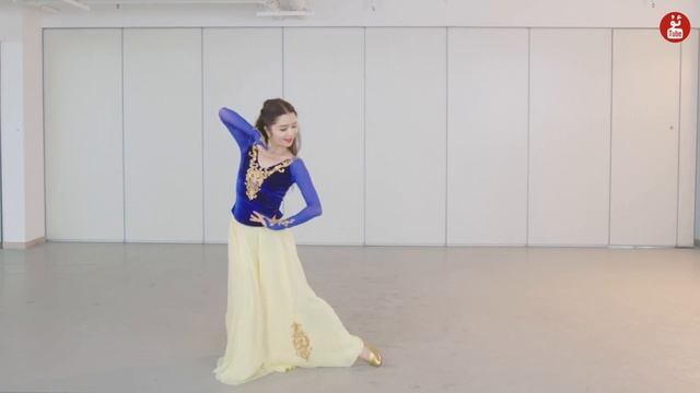 Tajik Dance - Bürküt Ussuli | by Uyghur dancer Gulmira Mamat смотреть онлайн