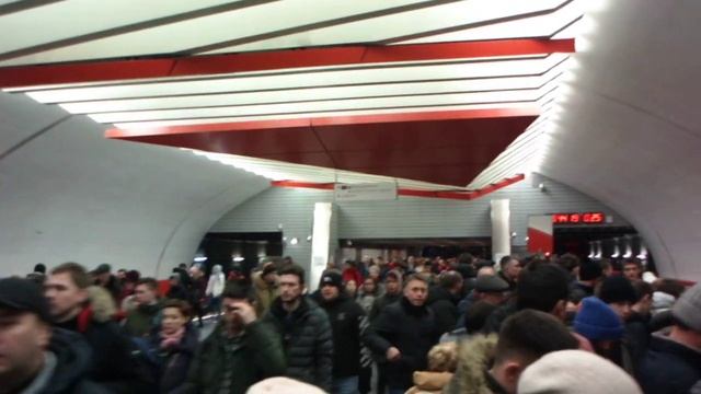Утро на станции "Лермонтовский проспект" смотреть онлайн