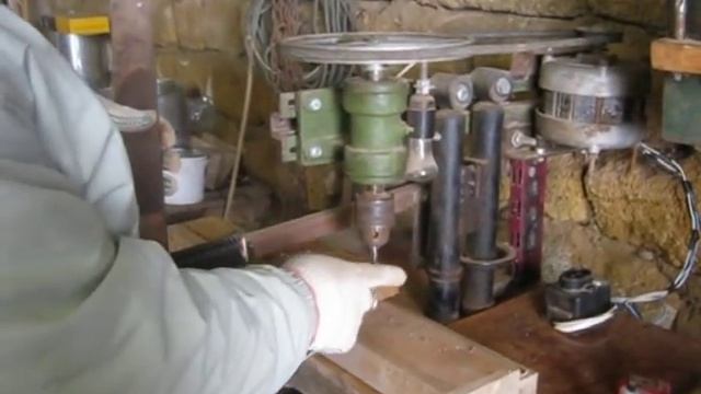 Самодельный сверлильный станок по металлу . смотреть онлайн