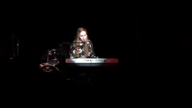 Элли на маковом поле — В путь (11.03.2018, Ростов-на-Дону) смотреть онлайн