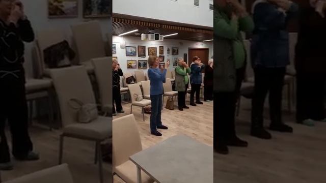 Клуб Активного Долголетия "Вместе Весело Шагать!"-День Матери-МК по Нейробике-Москва-18.12.2022-4 смотреть онлайн