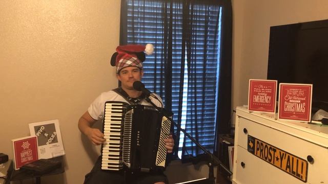 Jingle Bells: accordion and vocal смотреть онлайн
