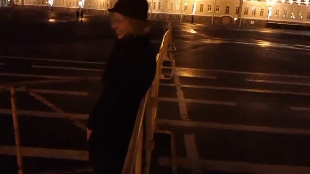 Роман Дроздов Public Urination & Saxophone смотреть онлайн
