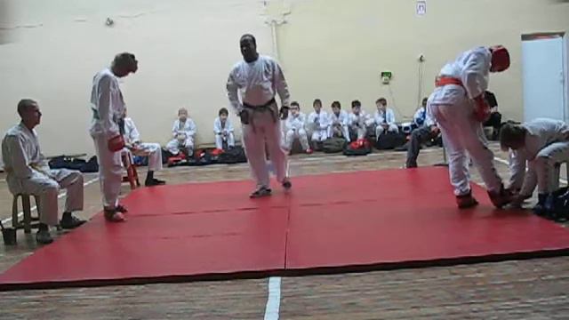 AARZOLA - KARATE 17.10.2011 Богдан Бевзо vs Виталий Шевченко 1 part смотреть онлайн