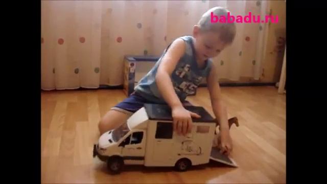 MB Sprinter фургон Bruder с лошадью от 3х лет смотреть онлайн