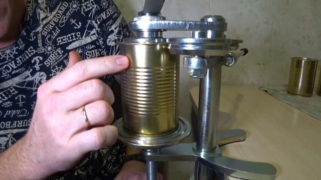 Закаточная машинка для жестяных банок от компании «Домашний Стандарт» смотреть онлайн