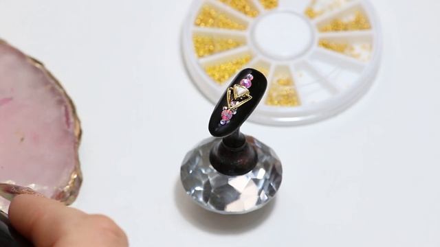 Мастер-класс по инкрустации стразами в нейл-дизайне. смотреть онлайн