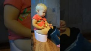 Спим на горшке. Детки