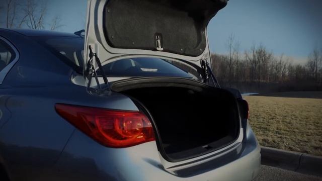 2014 Infiniti Q50 - Emergency Inside Trunk Release (Conventional) смотреть онлайн