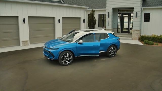 2024 Chevrolet Equinox EV SUV fitting in your lifestyle смотреть онлайн